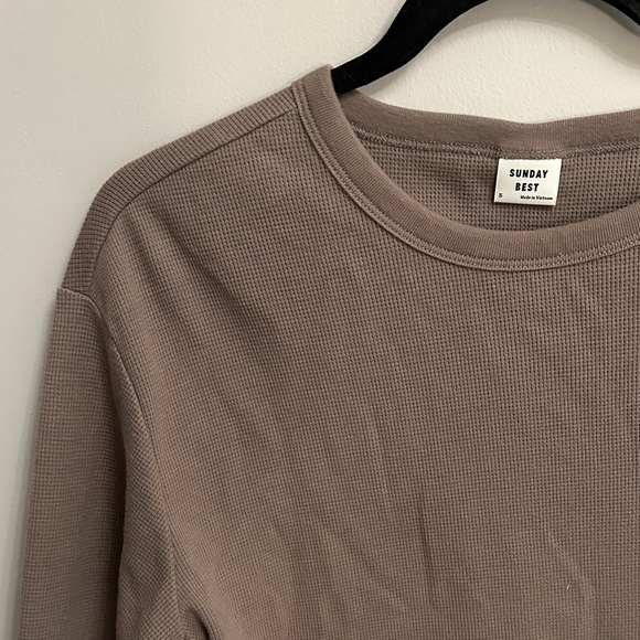 Sunday Best Long Sleeve Top - Picture 2 of 3